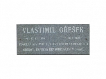 Sucholazecký rodák a osobnost krasobruslení Vlastimil Gřešek má svou pamětní desku