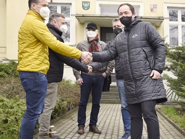Oficiální předání staveniště - začíná realizace kanalizace