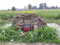 původní mohyla u Starého Martinova, východní strana, r. 2015