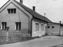 Pravděpodobně rok 1985