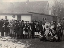 Pochování basy historické 1980