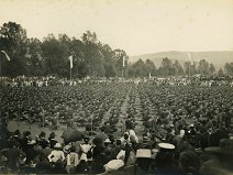 Palackého slavnosti 1898 Sokolské veřejné cvičení ve Valašském Meziříčí.