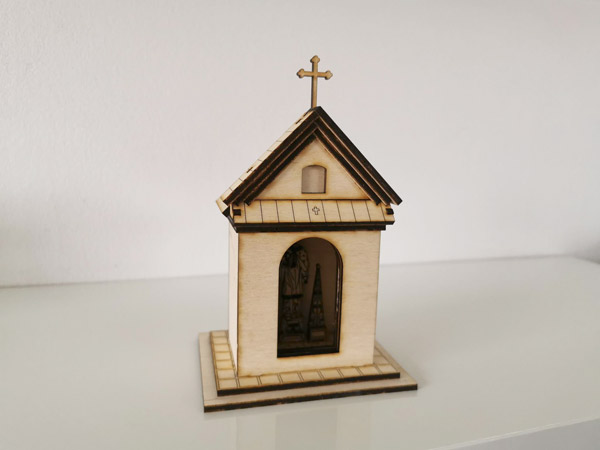 Laserem vyřezávaný model kapličky sv. Jana Nepomuckého